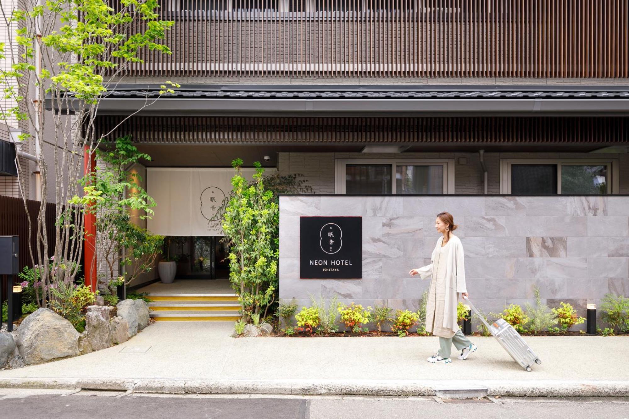 Neon Hotel Kanazawa Exterior foto